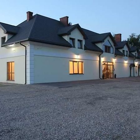 Hotel Restauracja Romantyczna Мендзыжец-Подляски Экстерьер фото